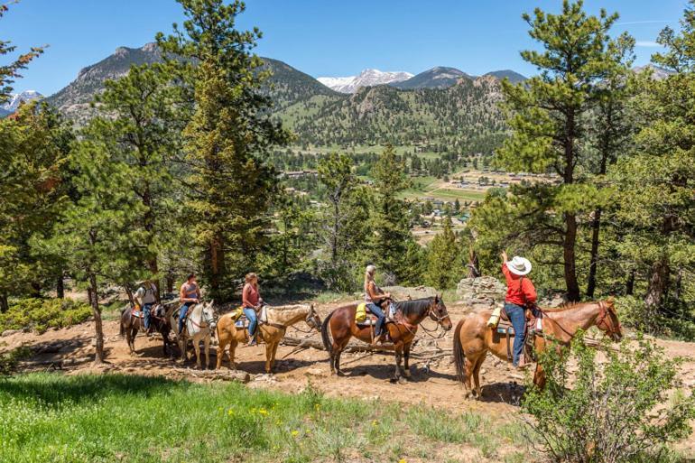 Lily Mountain Lodge - Amazing Mountains Views, Private Hot Tub, Great Location Estes Park Exteriér fotografie